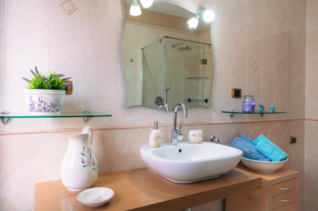 Le Due F Apartment Portoscuso Bagian luar foto